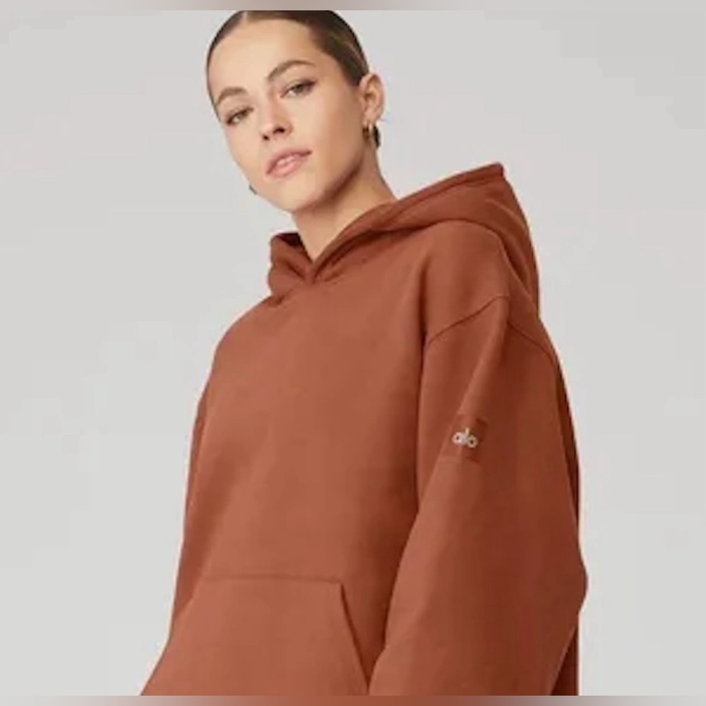 ALO Renown heavy weight hoodie in sold out color Rust